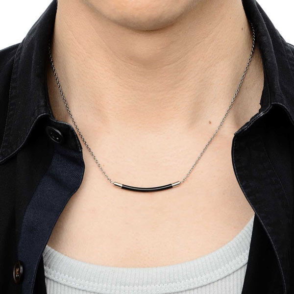 チタンネックレス