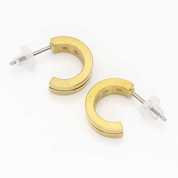 チタンフープピアス