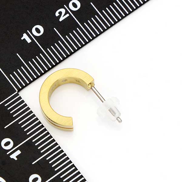 チタンフープピアス