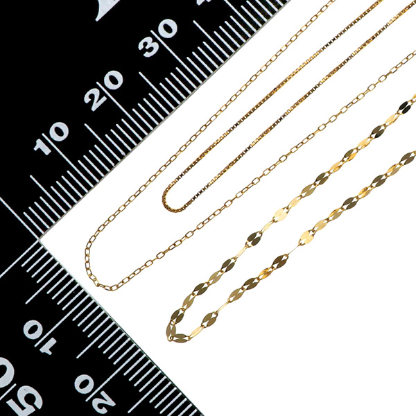 イエローゴールドネックレス