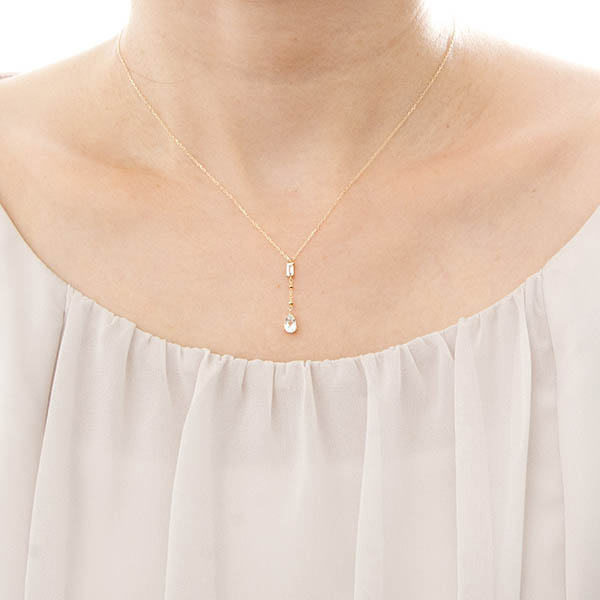 イエローゴールドネックレス