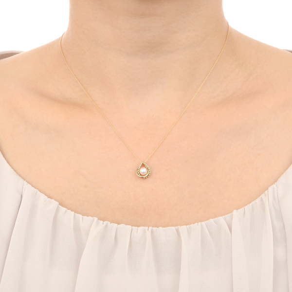 イエローゴールドネックレス