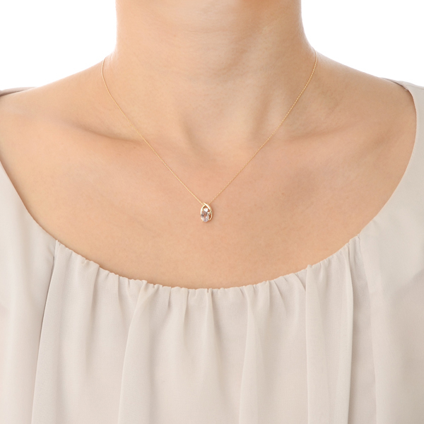 イエローゴールドネックレス