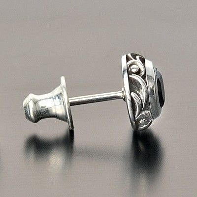 シルバースタッドピアス(片耳用)