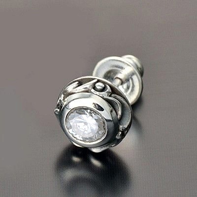 シルバースタッドピアス(片耳用)