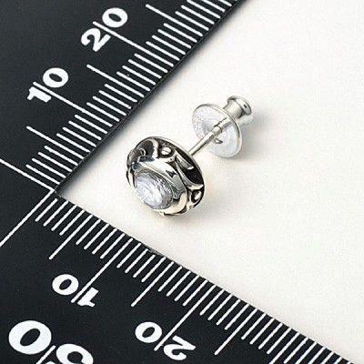 シルバースタッドピアス(片耳用)