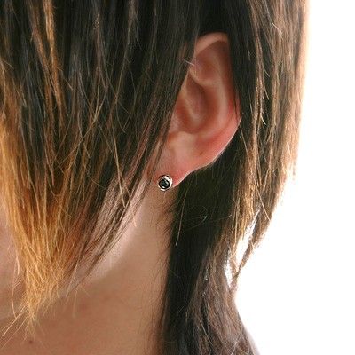 シルバースタッドピアス(片耳用)