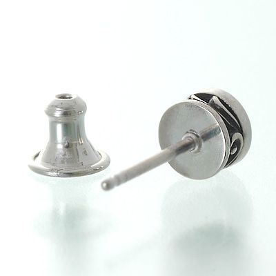 シルバースタッドピアス(片耳用)