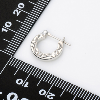 シルバーピアス