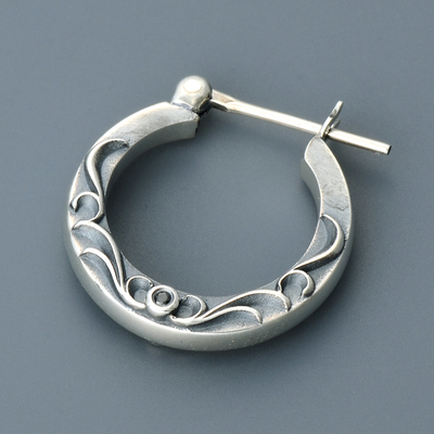 シルバーピアス