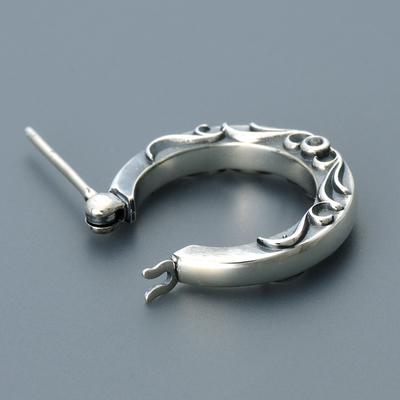 シルバーピアス