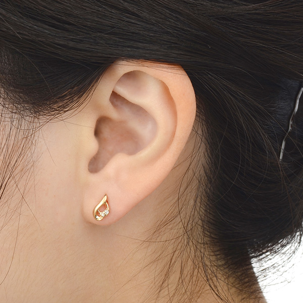 イエローゴールピアス