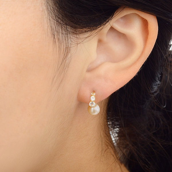 イエローゴールドピアス