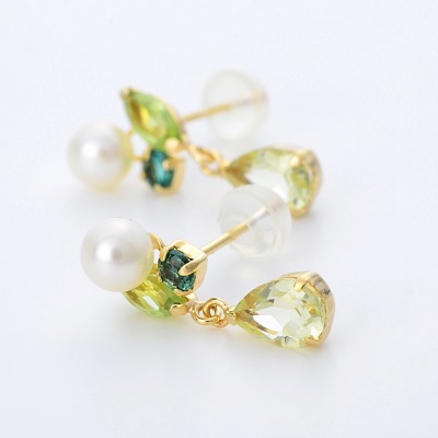 イエローゴールドピアス