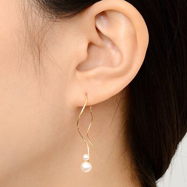 イエローゴールドピアス