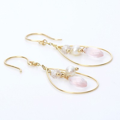 イエローゴールドピアス