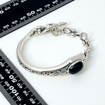 シルバーブレスレット