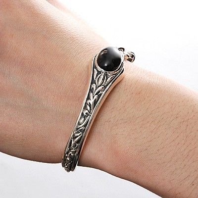 シルバーブレスレット