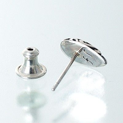 シルバースタッドピアス(片耳用)