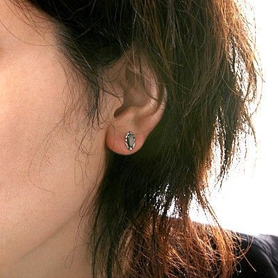 シルバースタッドピアス(片耳用)