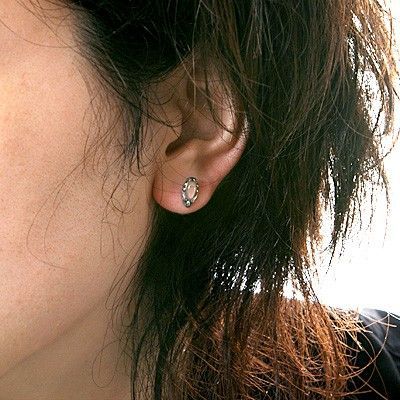 シルバースタッドピアス(片耳用)