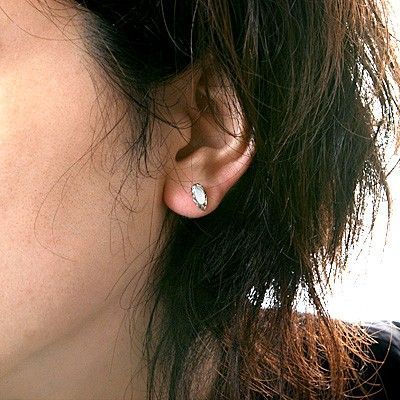 シルバースタッドピアス(片耳用)