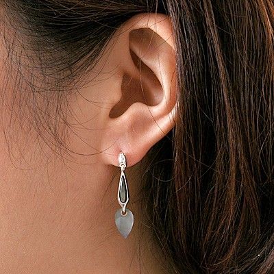 シルバースタッドピアス