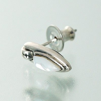 シルバースタッドピアス(片耳用)