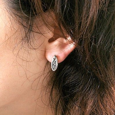 シルバースタッドピアス(片耳用)