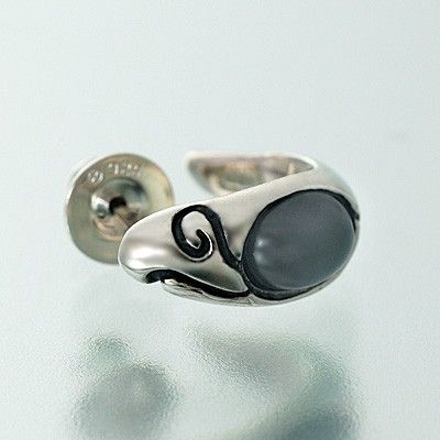 シルバースタッドピアス(片耳用)