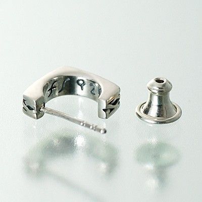 シルバースタッドピアス(片耳用)