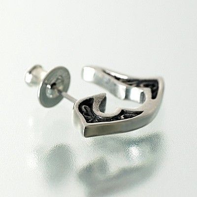 シルバースタッドピアス(片耳用)