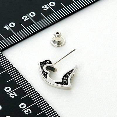 シルバースタッドピアス(片耳用)