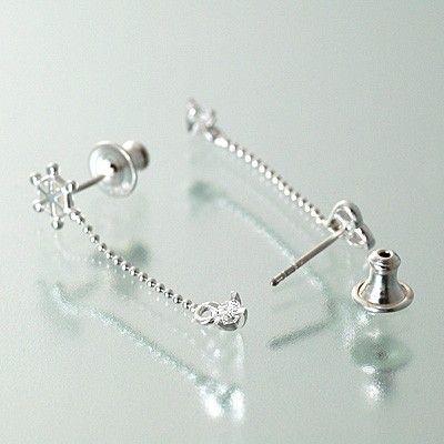 シルバースタッドピアス