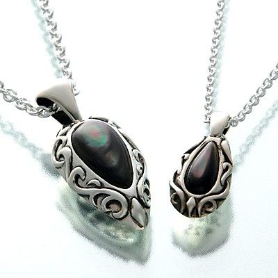 シルバーペアネックレス