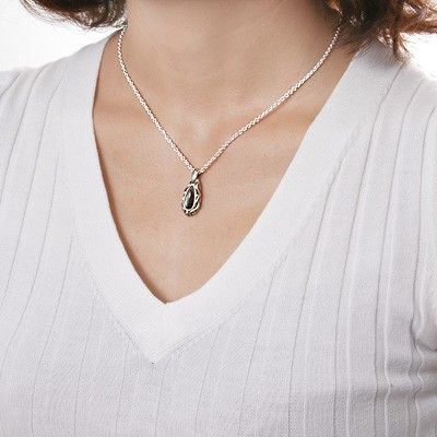 シルバーペアネックレス