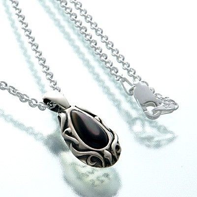 シルバーネックレス