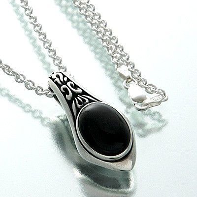 シルバーネックレス