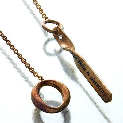 シルバーネックレス