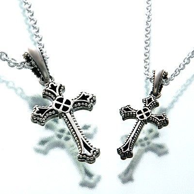 シルバーペアネックレス