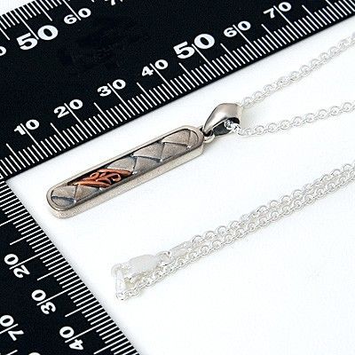 シルバーネックレス