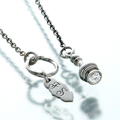 シルバーネックレス