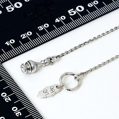 シルバーネックレス