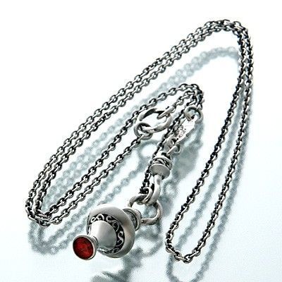 シルバーペアネックレス