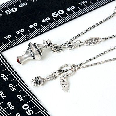 シルバーペアネックレス