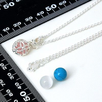 シルバーネックレス