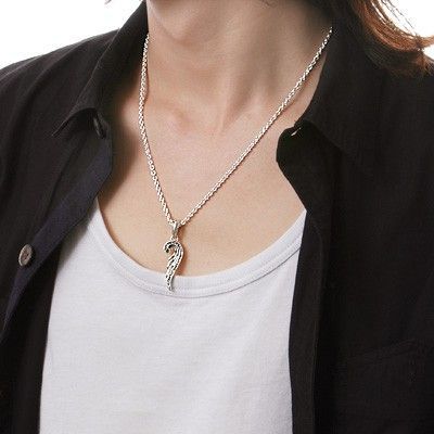 シルバーネックレス