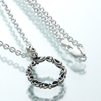 シルバーネックレス