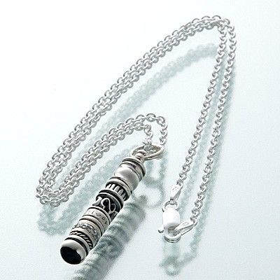 シルバーネックレス