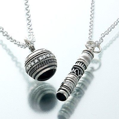 シルバーペアネックレス